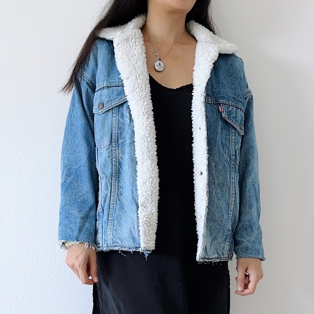 80s Vintage Levi’s Sherpa Lined Denim Jacket